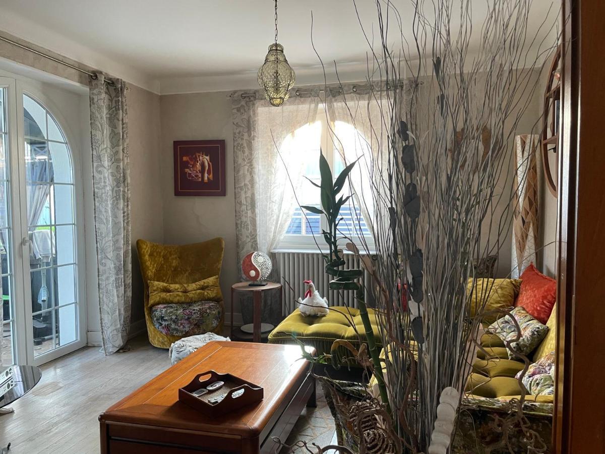 Bed and Breakfast Au Temps Suspendu Champagney Exterior foto